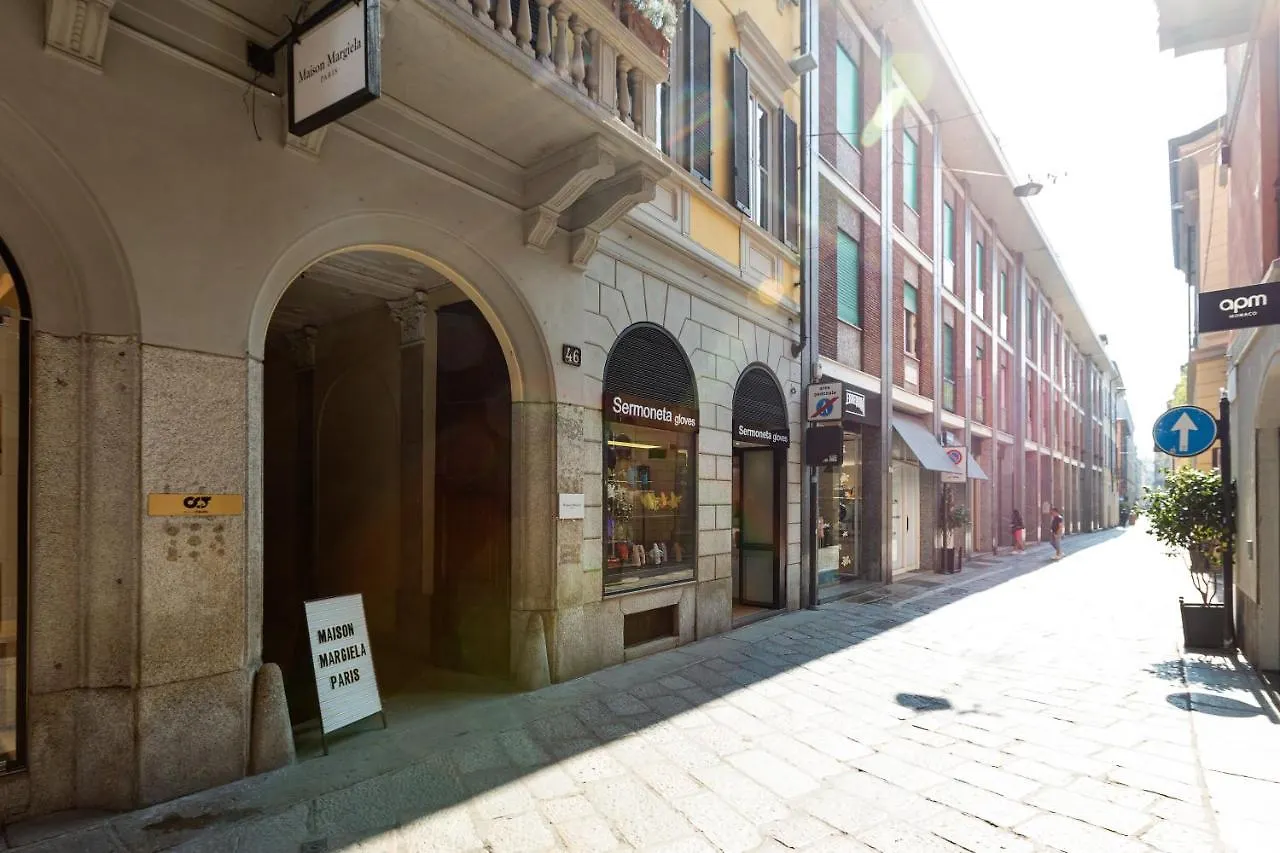 Spiga 46 Suites By Brera Apartments Milan Guest house