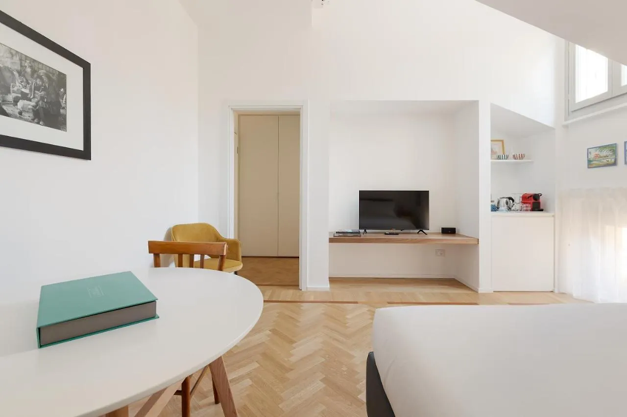 Spiga 46 Suites By Brera Apartments Milan