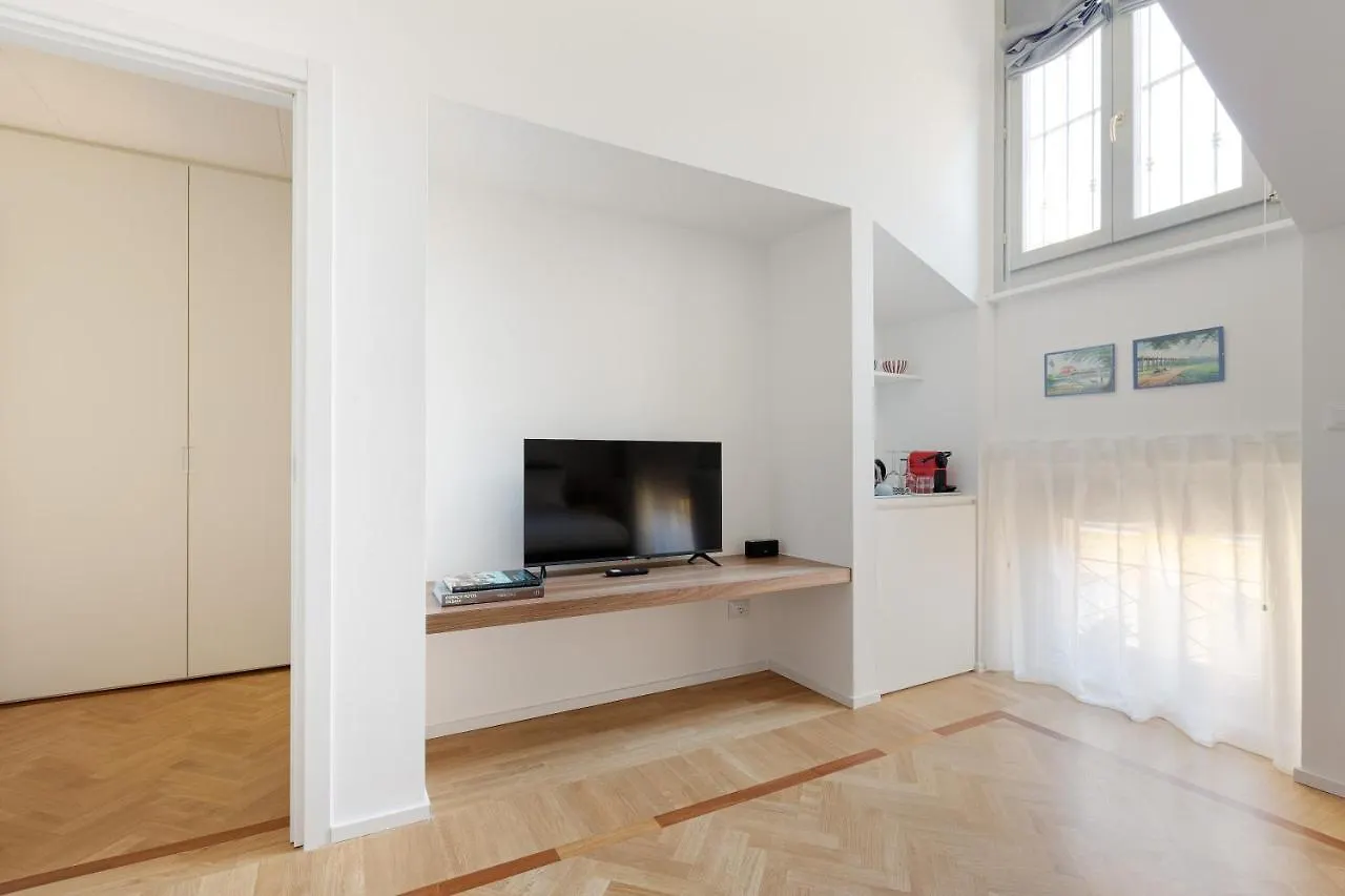 Spiga 46 Suites By Brera Apartments Milan