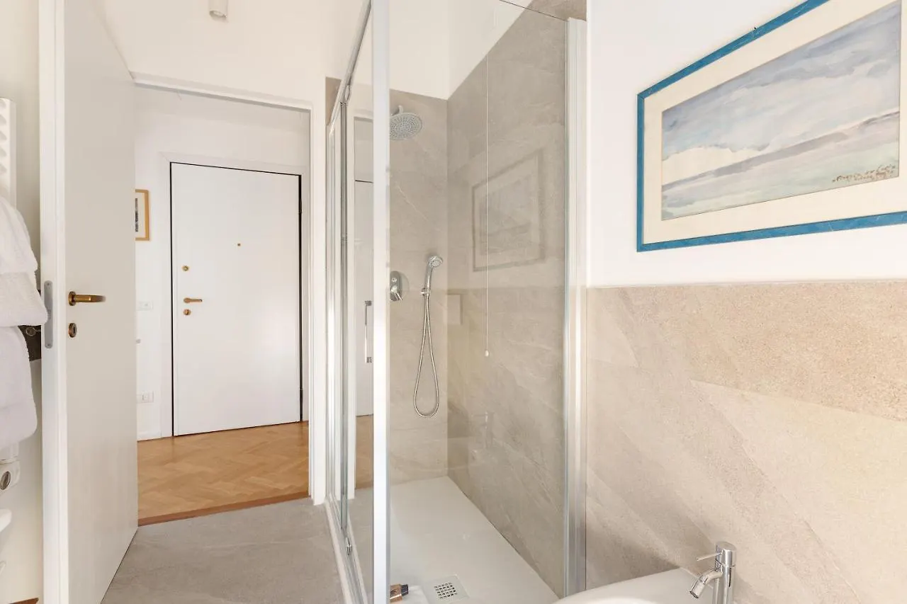 Spiga 46 Suites By Brera Apartments Milan 0*,  Italy