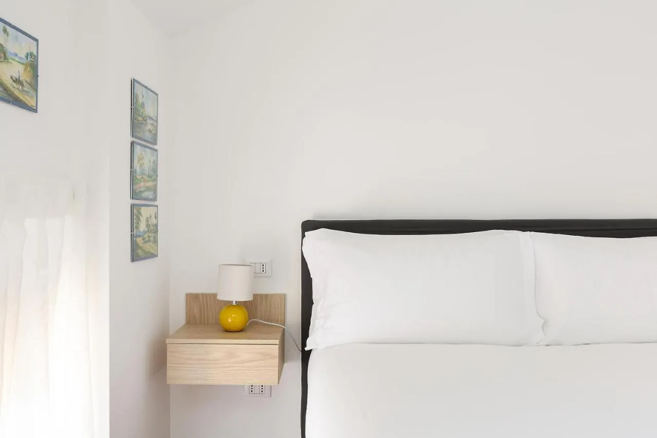 Spiga 46 Suites By Brera Apartments Milan